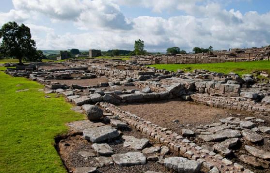 英国一考古遗址发现基督教文物