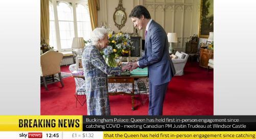 英女王会见加总理特鲁多