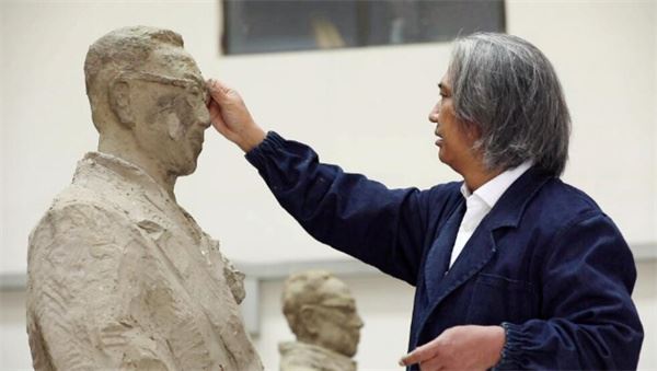 用雕塑与西方对话 —— 赏艺术家吴为山讲“塑”的中国故事