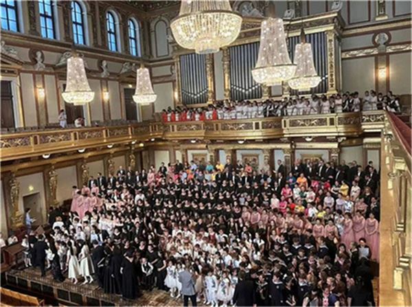 第十二届世界和平合唱节在奥地利维也纳落下帷幕
