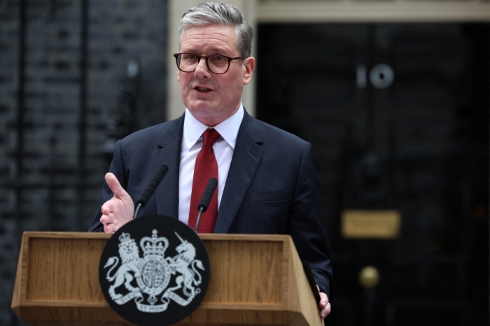 英国首相斯塔默大幅改组内阁