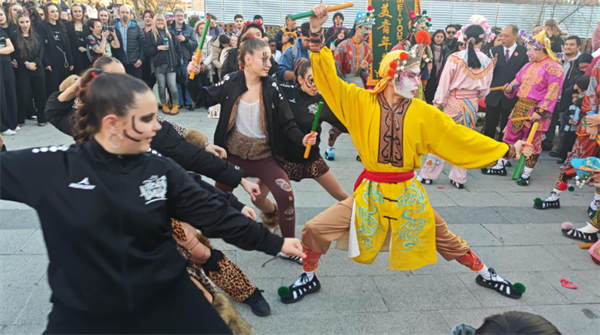 广东两大非遗“醒狮+英歌”组团出海，将在美国纽约掀起中国风！