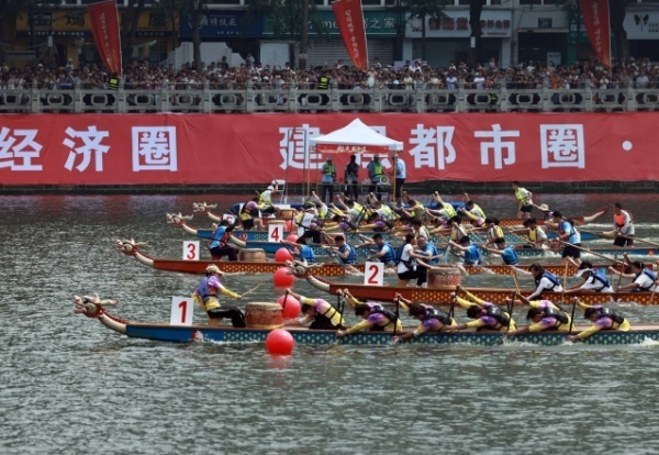百舸争流竞渡新津_2026年天府端午龙舟会圆满收官